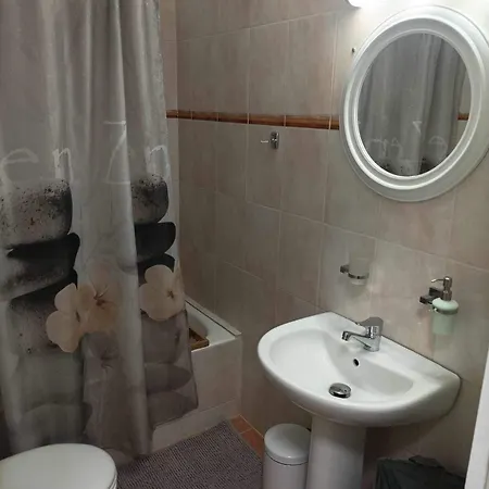 Апартаменты The Family House *